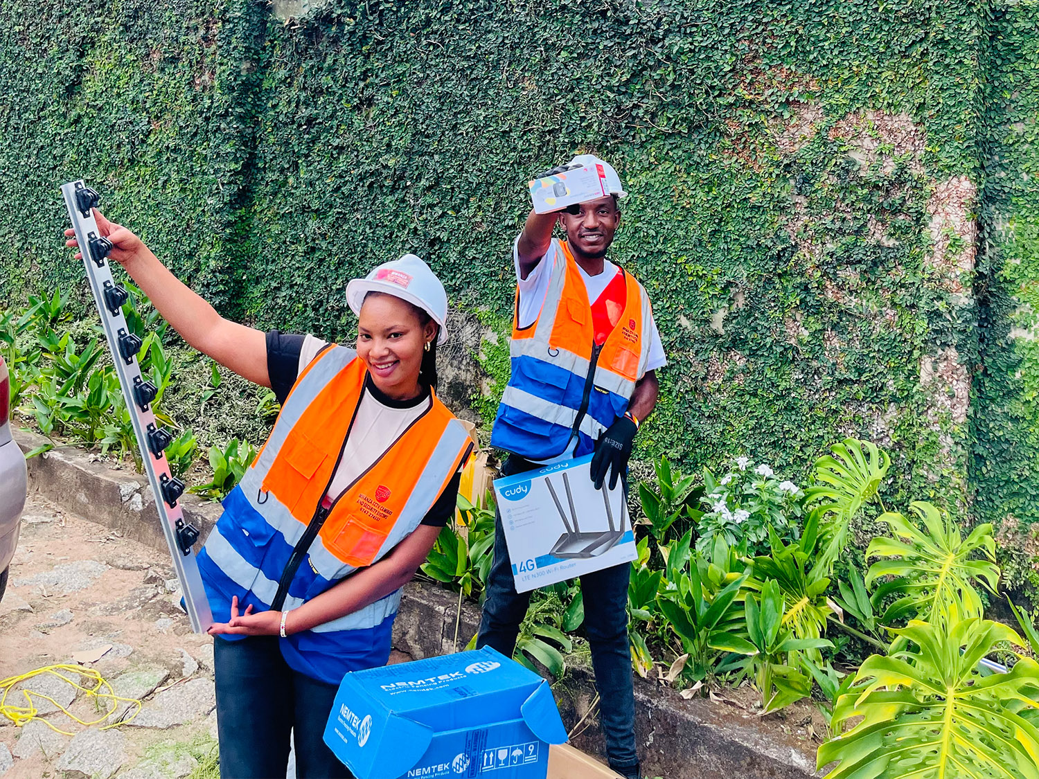 TEAM ON WORK